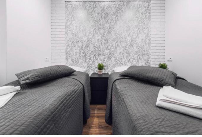 White Apartment Krakow Bagian luar foto